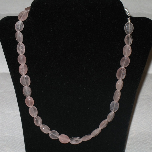 NATURAL ROSE QUARTZ GEMSTONE SILVER NECKLACE 18" - Picture 1 of 2